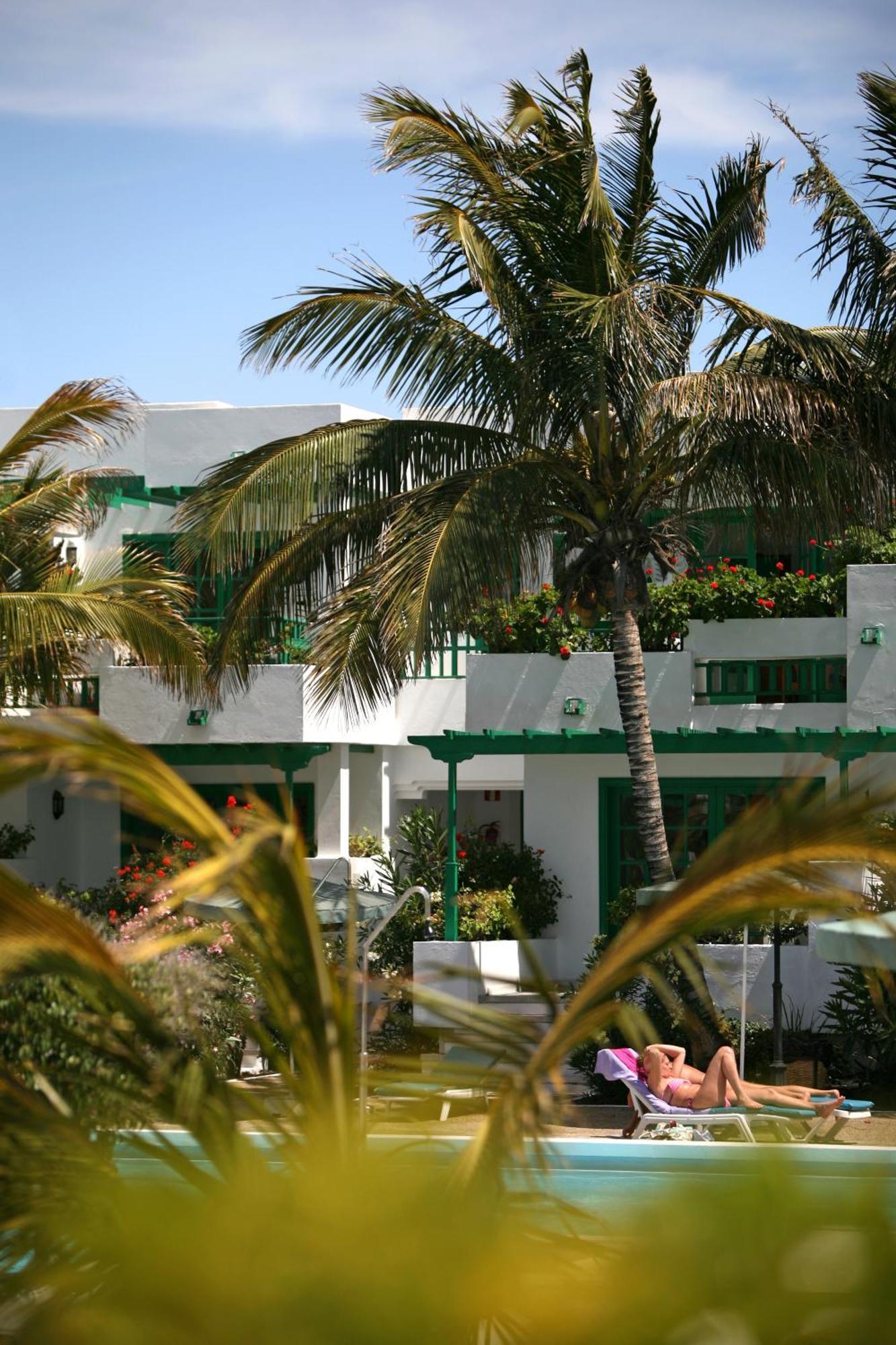 Nazaret Apartments Costa Teguise Exterior photo