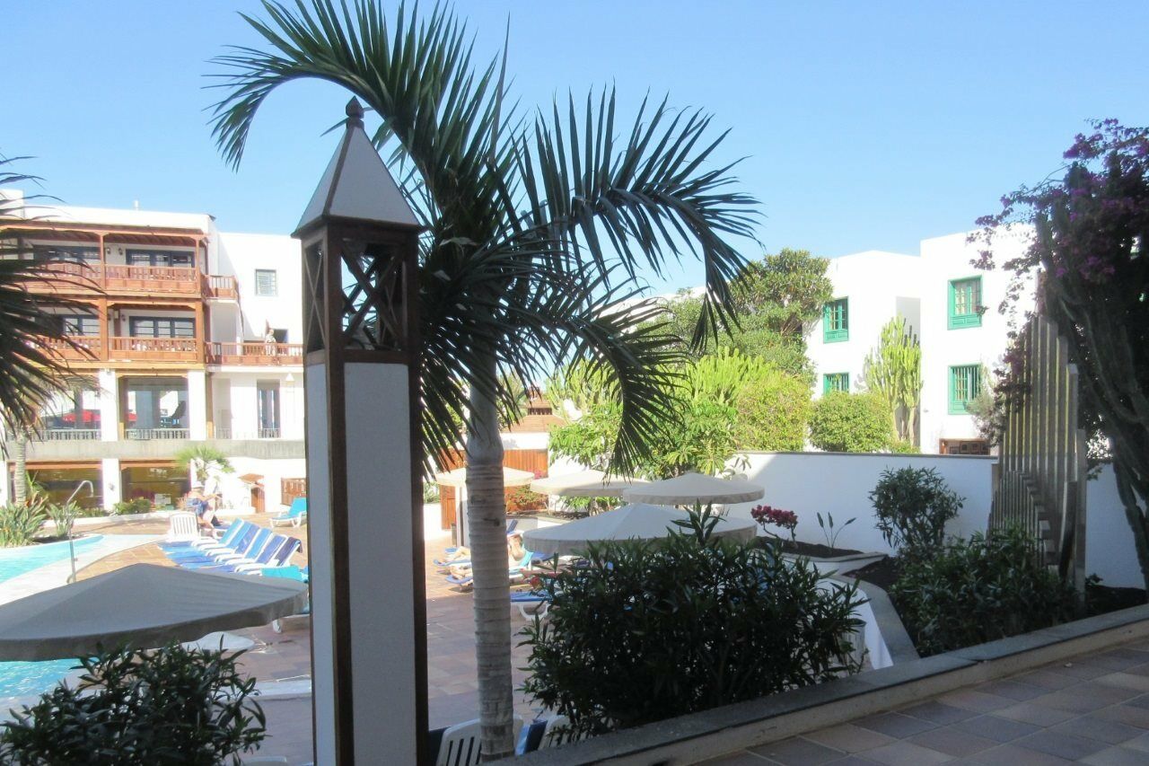 Nazaret Apartments Costa Teguise Exterior photo